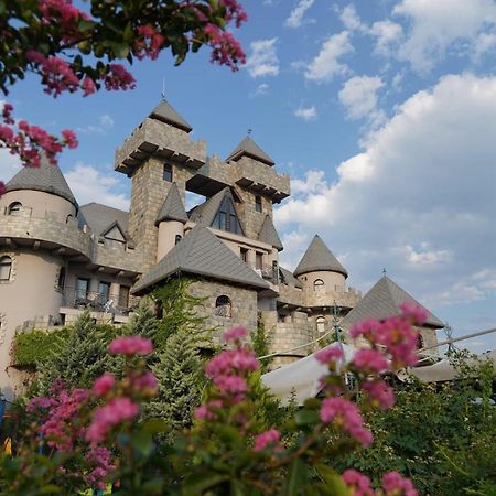 Bed and Breakfast Royal Valentina Castle Ognyanovo  Esterno foto