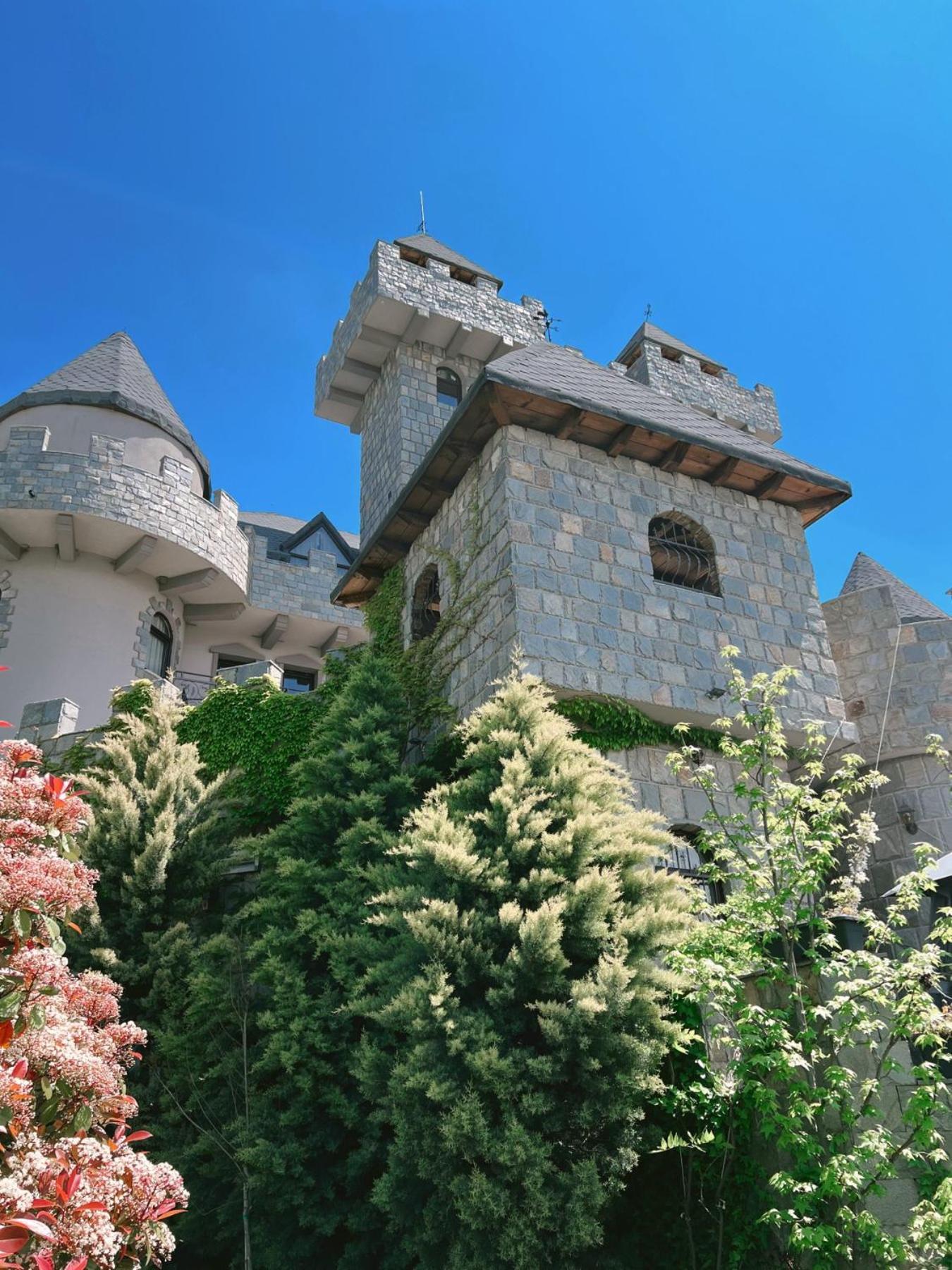 Bed and Breakfast Royal Valentina Castle Ognyanovo  Esterno foto