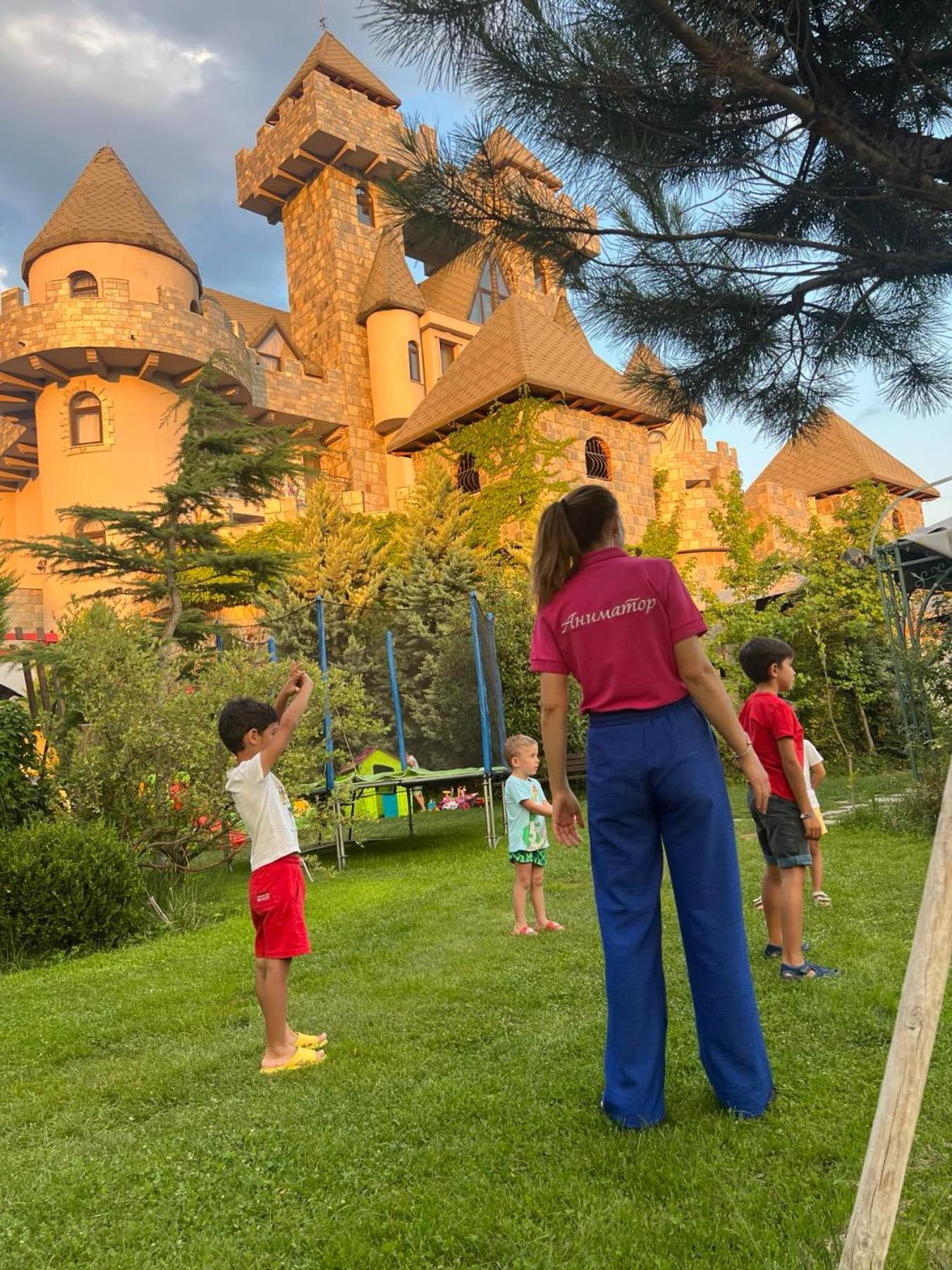 Bed and Breakfast Royal Valentina Castle Ognyanovo  Esterno foto