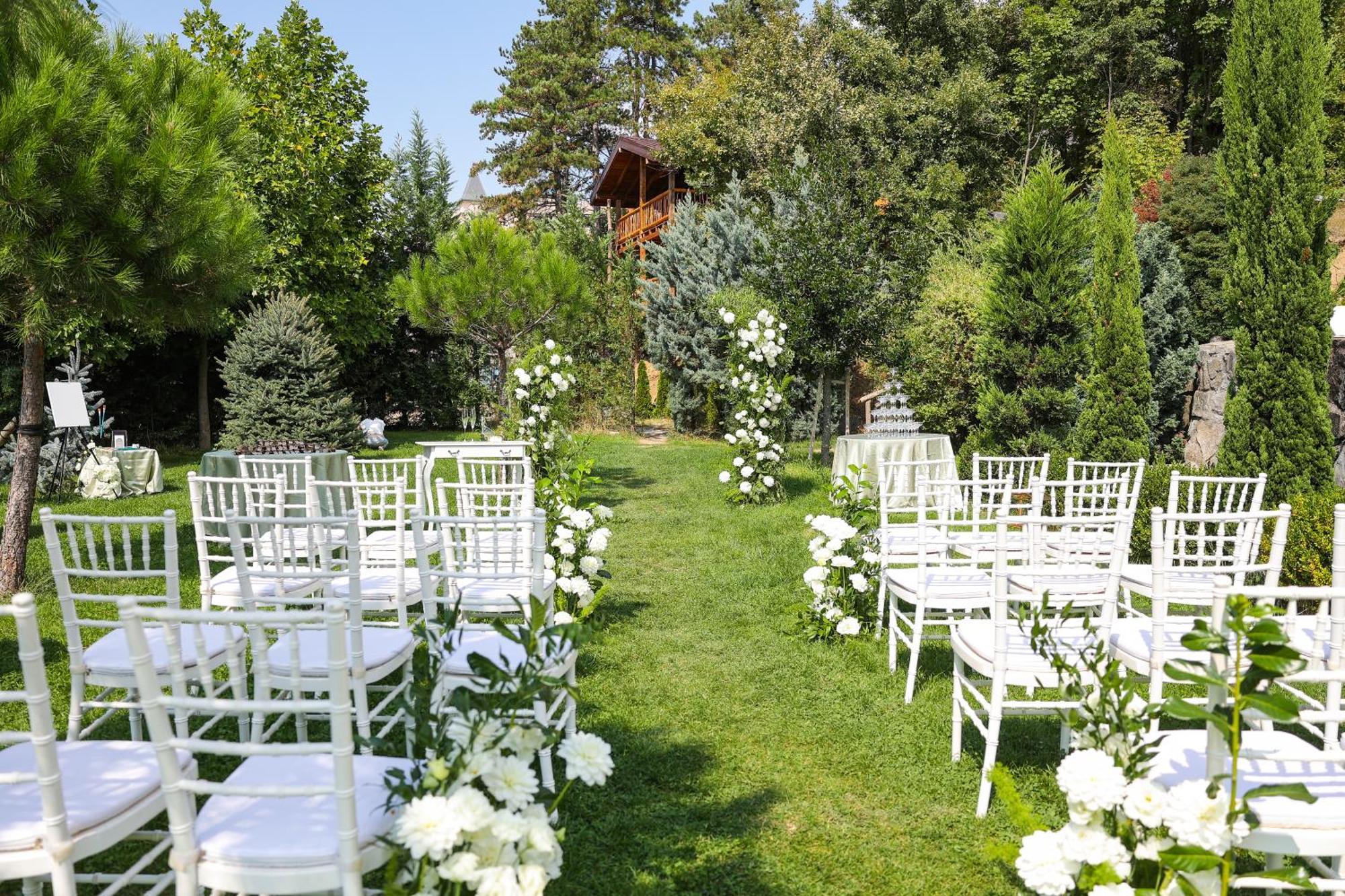 Bed and Breakfast Royal Valentina Castle Ognyanovo  Esterno foto