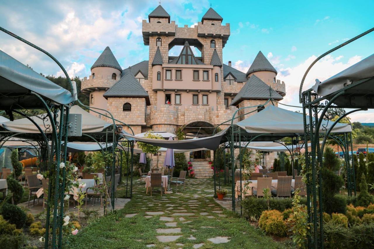 Bed and Breakfast Royal Valentina Castle Ognyanovo  Esterno foto